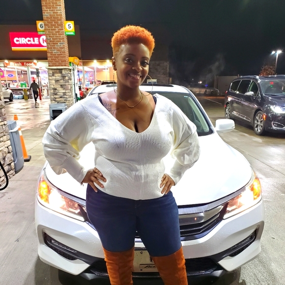 Fashion Nova Sweater - Picture 1 of 4